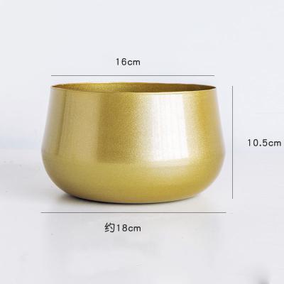 China Factory wholesale minimalist gold flowerpot decoration indoor metal planter pots for sale