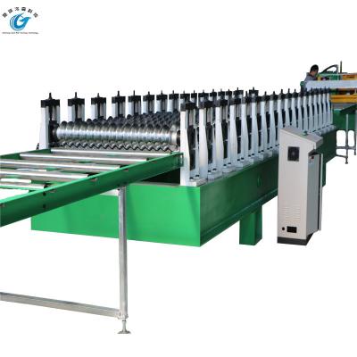 China Industrial Corrugated Sheet Roll Forming Machine With Hole Punching for sale