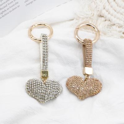 China Luxury NEW Beauty Key Ring Fashion Souvenir Gifts Diamond Crystal Rhinestone Lover Heart Key Chain Elegant Girl for sale