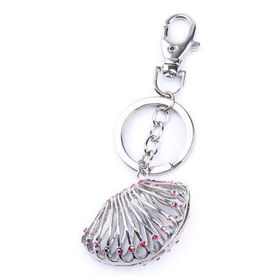 China Wholesale Custom Souvenir Cute Crystal Shell Pendant Ocean Style Zinc Alloy Mental Keychain for sale