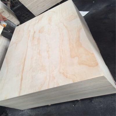 China Pine Industrial Plywood Structural Hardwood Plywood For Building for sale