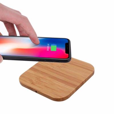 China China Factory Wholesale Qi Wireless Charger Cherry Rosewood Walnut Maple Sapele Bamboo High Speed for sale