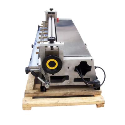 China Food Chinese Factory Price 720mm Desktop Manual Paper Gluing Machine for sale