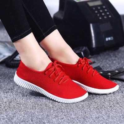 China Anti-Slippery Hot sale women outdoor sports black red flat casual sports shoes Spring and autumn new cloth cheap shoes for sale