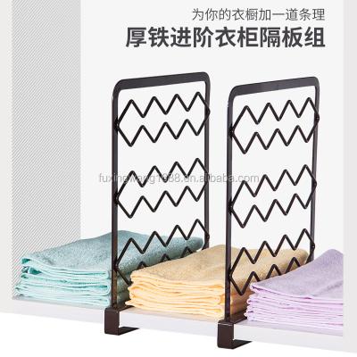 China Sustainable Wire Shelf Divider, Closet Organizer For Clothing Storage for sale