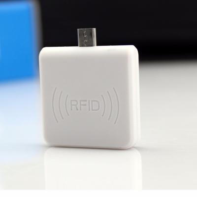 China sunbestrfid YL 902 840MHz-960MHz pocket jack usb audio 3.5mm type C OTG mini mobile smartphone UHF rfid reader for android 35*35*8mm for sale