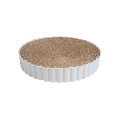 China Viable Advanced Single Round Shape Solid Light Weight Cat Scratch Couch Bed Safe Multifunctional Cardboard Cat Scratcher Board for sale