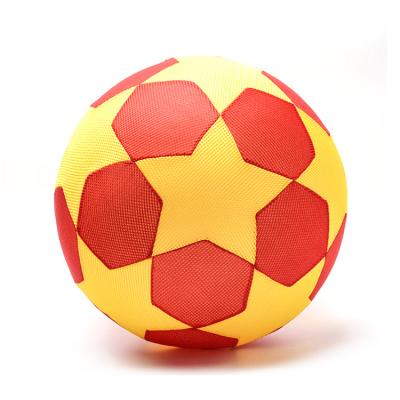 China Hot Sale Customized Inflatable Toy Inflatable Fabric Covered PVC Toy Ball Fabric Surface Mesh Giant Ball for sale