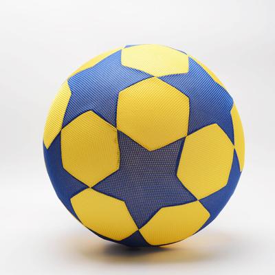 China Toy Factory Direct Selling Inflatable Mesh Soccer Ball For Kid Multicolor Inflatable Mesh Ball for sale