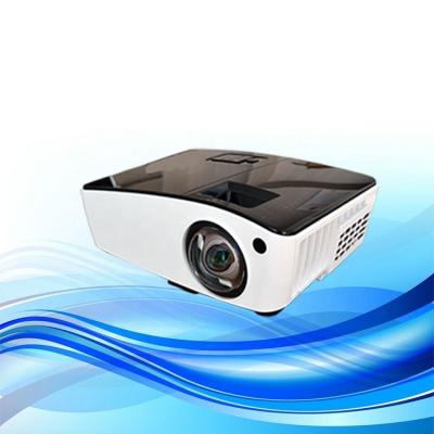 China High Quality DLP Multimedia 3D DLP Short Throw Projector For Large Venue for sale