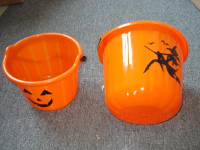 China Plastic Pumpkin bucket plastic bucket for sale