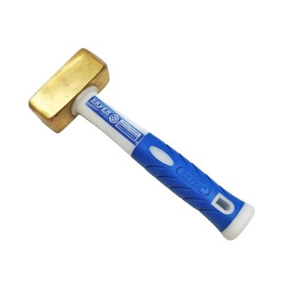 中国 Stoning Hammer 2LB HAMMER SHAPE STONE BRASS HAMMER WITH FIBERGLASS HANDLE 販売のため