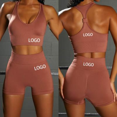 China Breathable Custom Seamless Yoga Sets Butt Lifting Shorts Scrunched 2 Piece Set Outdoor Gym Fitness Workout Sets For Women Jogging Wear for sale