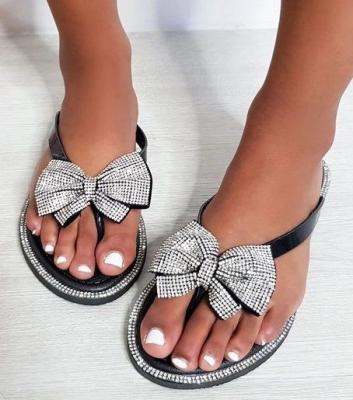 China Fashion Trend 2021 Fashionable Soft Women's Sandals Bling Diamond Girls Jelly Shoes Clear Summer Wedge For Women for sale