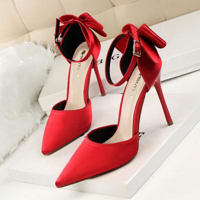 China Fashion Trend OEM Customized Women Pumps Women's Shoes High Heel Pointed Back Bow Sandals With A Word for sale