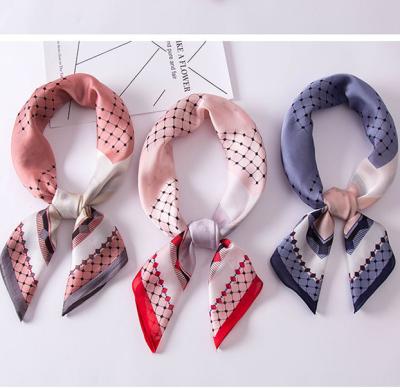 China Wholesale Elegant Cotton STYLE Women All Printed Satin Fashion Scarf Small Per Match 70cm Square Scarf for sale