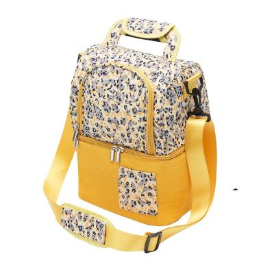 China Waterproof Promotional Insulated Lunch Cooler Bag Thermal Insulated Mami Bag for sale