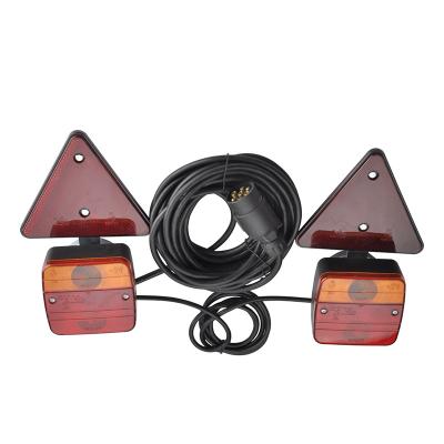 China Trailer Truck Used High Quality 12V Automobile Tail Light With Triangle Reflector For Trailer Truck Car for sale