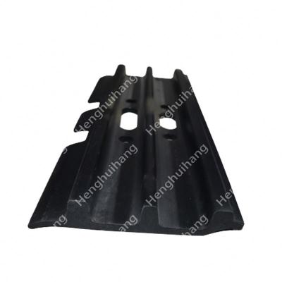 China Excavation Machinery Available in Four Seasons Custom Assembly Excavator Track Shoe for sale