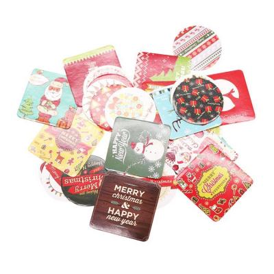 Cina Merry Christmas Waterproof Custom Decorative Vinyl Die Cut Waterproof DIY Holiday Label Stickers in vendita