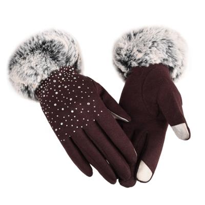 China Gym Fitness Supplies Plus Velvet Winter Girl Rhinestone Full Finger Gloves for sale