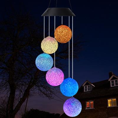 China Eco-Friendly Amazon LED Solar Wind Chimes Crystal Ball Wind Chimes Outdoor Solar Colorful Wind Chimes for sale