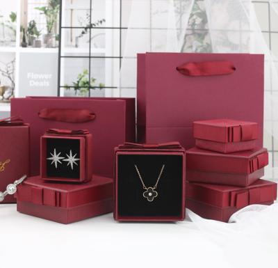 China Custom Silver Aluminum Recycled Logo Bracelet Jewelry Boxes Materials Luxury Unique Black Drawer Packaging for sale