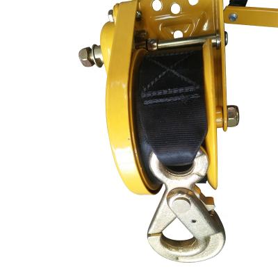 China AUTO Approved Winch 1200lbs Hand Trailer Winch With Webbing Strap Crank Strap Winch for sale