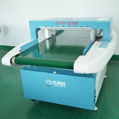 China Easy Operation China Manufacturer Clothing Needle Detector Machine Conveyor Belt Industrial Metal Detector for sale