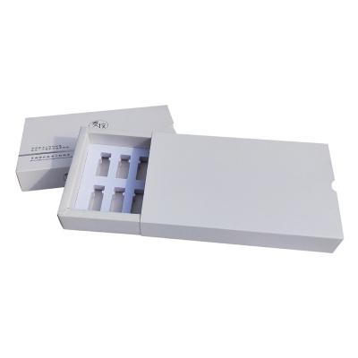 China Custom Recyclable Consumer Electronics Recyclable Cardboard Card Box for sale