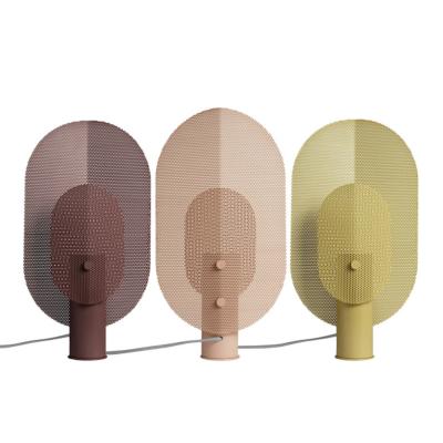 China Modern Nordic Luxury Decorative Design Table Lamp Desk Table Light For Bedroom for sale