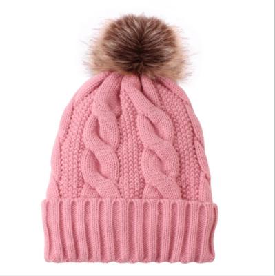 China Newest Design COMMON Warm High Quality Fashion Winter Beanie Hat Knitted Hat For Women for sale