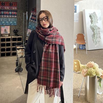 China New Wholesale Polyester Striped Winter Fashion Scarves And Shawls Deep Keep Warm Winter Scarf For Women for sale