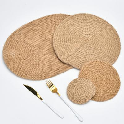 China Viable Thickened Woven Jute Place Mat Hemp Rope Place Mat Kitchen Table Insulation Mat Non-Slip Mats for sale