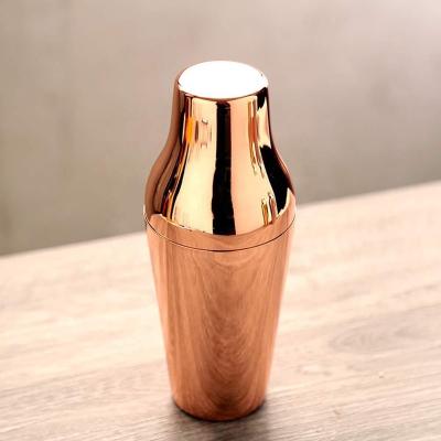 China Viable Custom Parisian Cocktail Shaker Machine Gold Copper Martini Shaker With Strainer, Lid, Stainless Steel Top for Drinks 650ml for sale