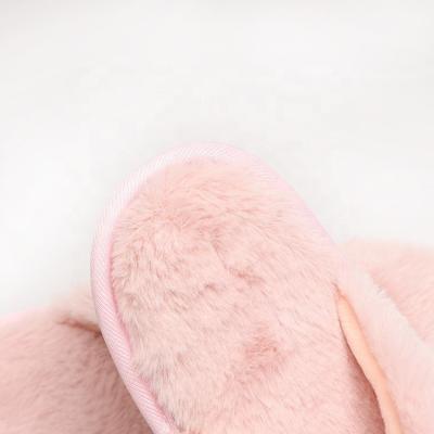 China Fashion Trend Fur Slippers Winter Slippers Fluffy Furry Bedroom With Slides Faux Fur Slippers Feminine Warm Soft Indoor Women for sale