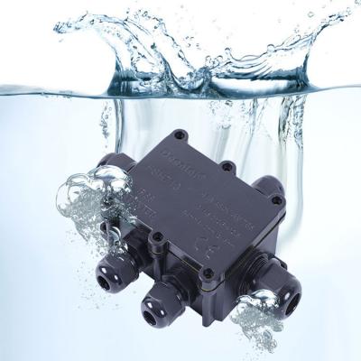 China 5 Pin Waterproof Terminal Block Box IP68 4-15mm Indoor/Outdoor Dustproof Electrical Sealed Fireproof Junction Box For Outdoor LED Lighting for sale