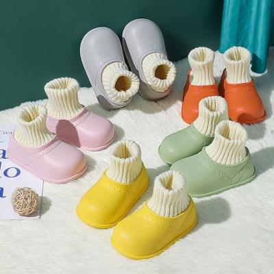 China 2021 breathable fashionable high quality fur thongs casual fur slipper socks kids slipper socks with handles for sale