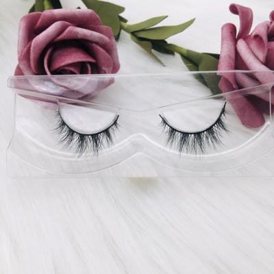 China Handmade 3D Crisscross Mink Eyelash Short Fluffy Mink Eyelashes With Private Label Eyelash Box for sale