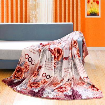 China Anti-Static Luxurious Flannel Fleece Blanket Throw Velvet Custom Logo Embossing Floral Red Luxury Fleece Blanket For Europe for sale