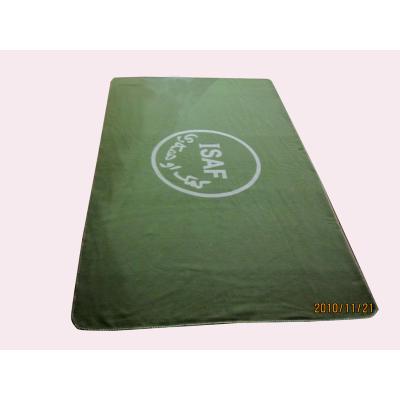 China Fire Retardant 100% Polyester Fleece Blanket Airplane Anti-pilling Fire Retardant Fleece Blankets For Airline for sale