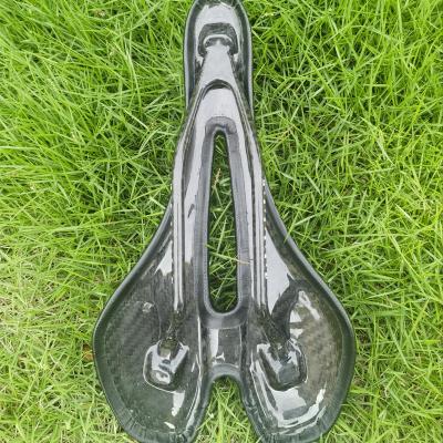 China Breathable And Comfortable Brand New Tech Bike Seat Cycling Carbon Fiber Composite Bicycle Saddle for sale