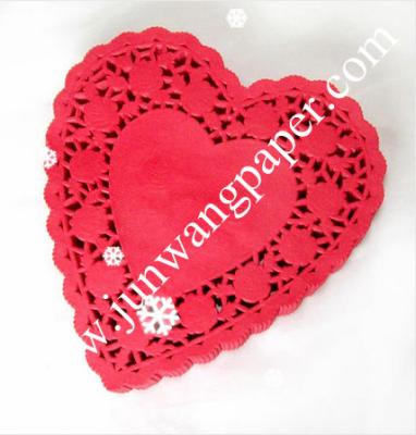 China Viable Promotion Small Size Heart Shape Crochet Red Pink Colorful Doilies for sale