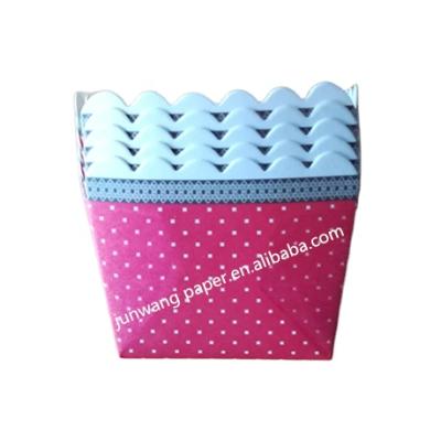 China Disposable Cupcake Tools Square Paper Wrapper for sale