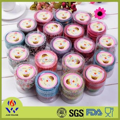 China Disposable 150pcs Per Paper Maker Tube Disposable Cupcake Cup for sale