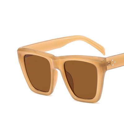 China Women Cool Sun Glass New YX890 Style Women Cool Sun Glass Ladies Candy Frame Vintage Retro Cateye Eyewear Shades Square Female Cat Eye Sunglasses for sale