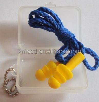 China Non-Toxic Silicon EN352-2 Soft Silicon Earplugs In In Three Layers With Nylon Cord for sale