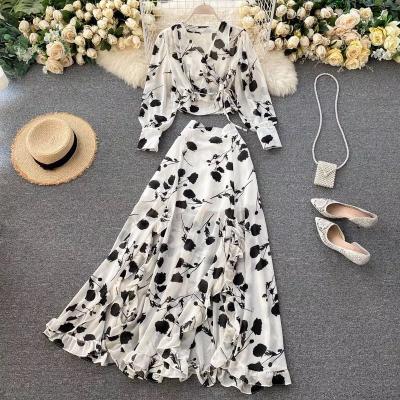 China Vacation Autumn Bohemian Woman Print Female Suit Breathable Two-Piece Long Beach Set Skirt New for sale