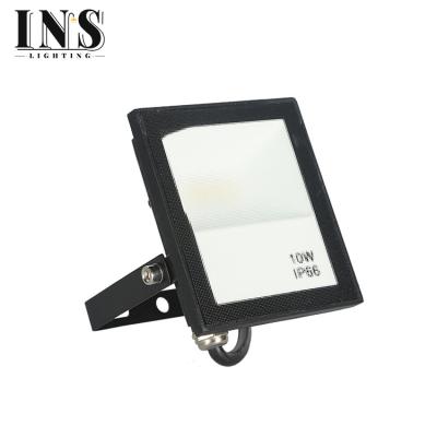 China High Lumen High Brightness Outdoor Waterproof Projector 110-220v Bracket Solar Led Flood Light for sale