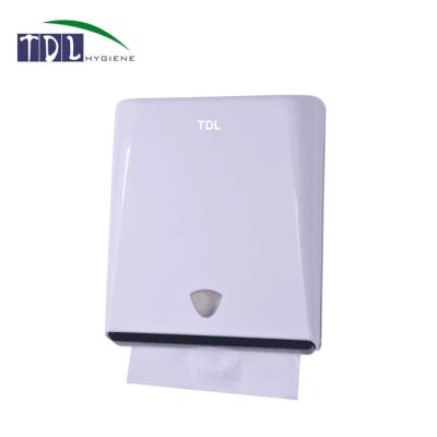 China Plastic Plastic Hand Towel Dispenser (600 Sheets) for sale